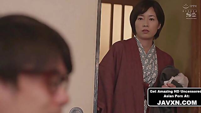 Japanese mom Videos
